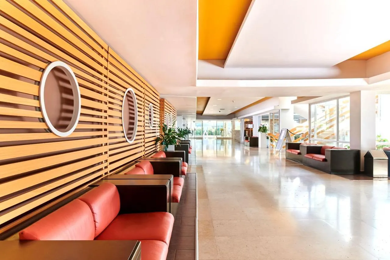 **  Hotel Delfin Plava Laguna Mugeba Croatia