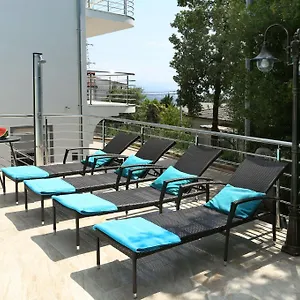 Appartement Dragi With Pool, Sauna, & Whirlpool